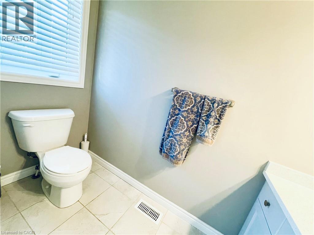 76 Elmbank Trail, Kitchener, Ontario  N2R 0H1 - Photo 3 - 40775454