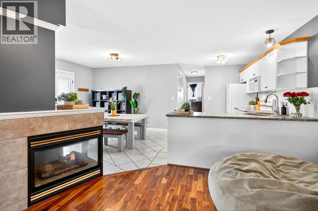 51 Ross Place, Crossfield, Alberta  T0M 0S0 - Photo 5 - A2258551