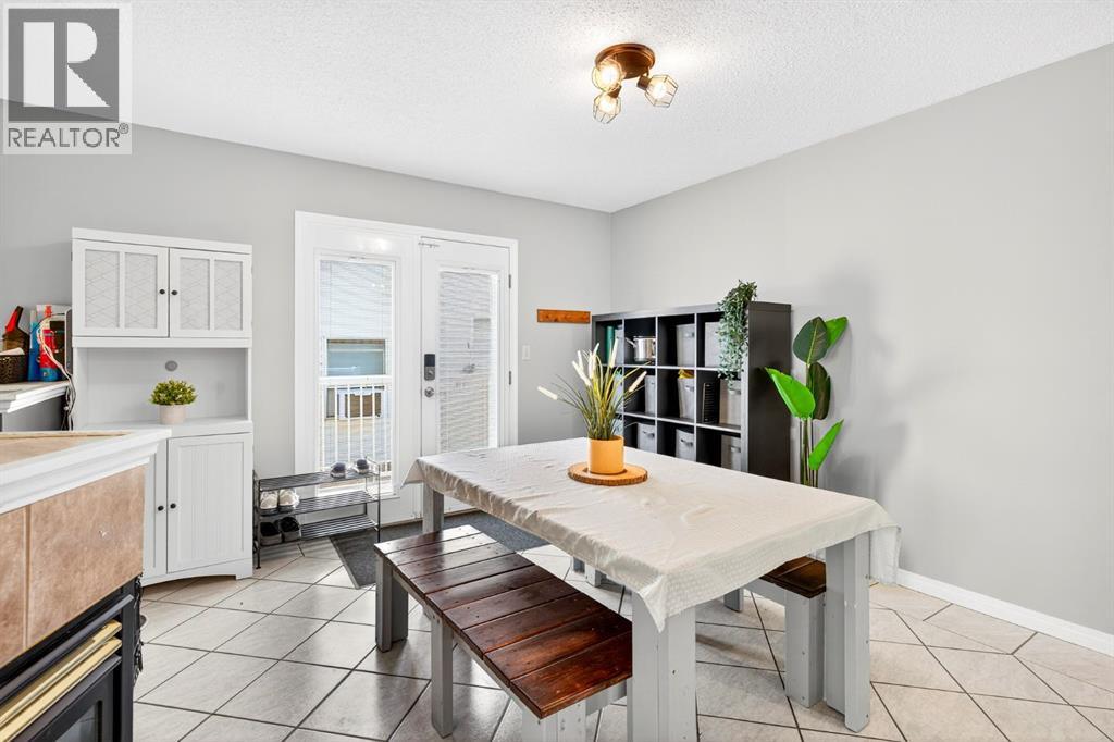 51 Ross Place, Crossfield, Alberta  T0M 0S0 - Photo 11 - A2258551