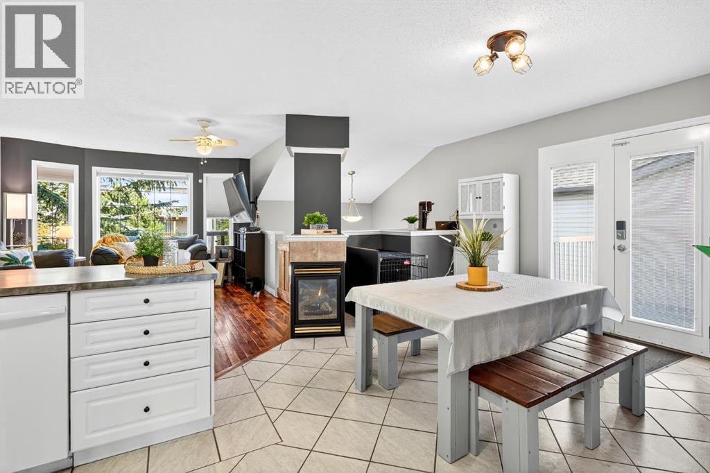 51 Ross Place, Crossfield, Alberta  T0M 0S0 - Photo 4 - A2258551