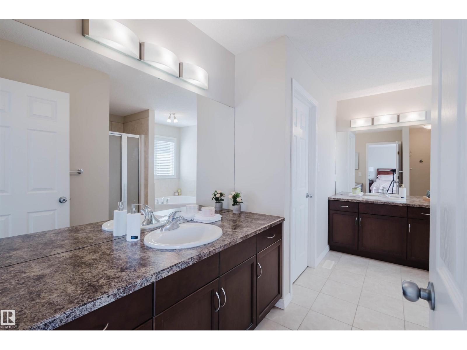 6731 Speaker Pl Nw, Edmonton, Alberta  T6R 0N9 - Photo 27 - E4460606