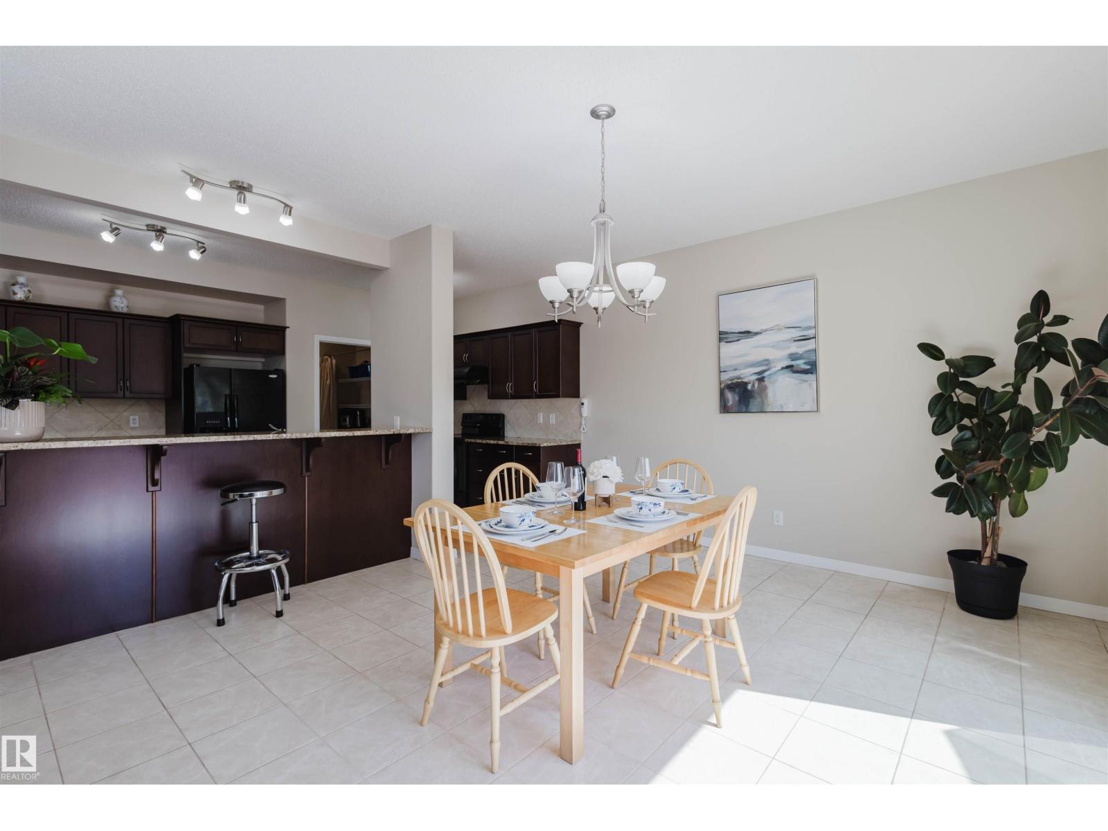 6731 Speaker Pl Nw, Edmonton, Alberta  T6R 0N9 - Photo 18 - E4460606