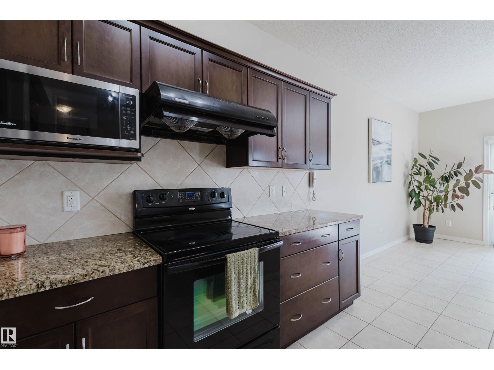 6731 Speaker Pl Nw, Edmonton, Alberta  T6R 0N9 - Photo 13 - E4460606
