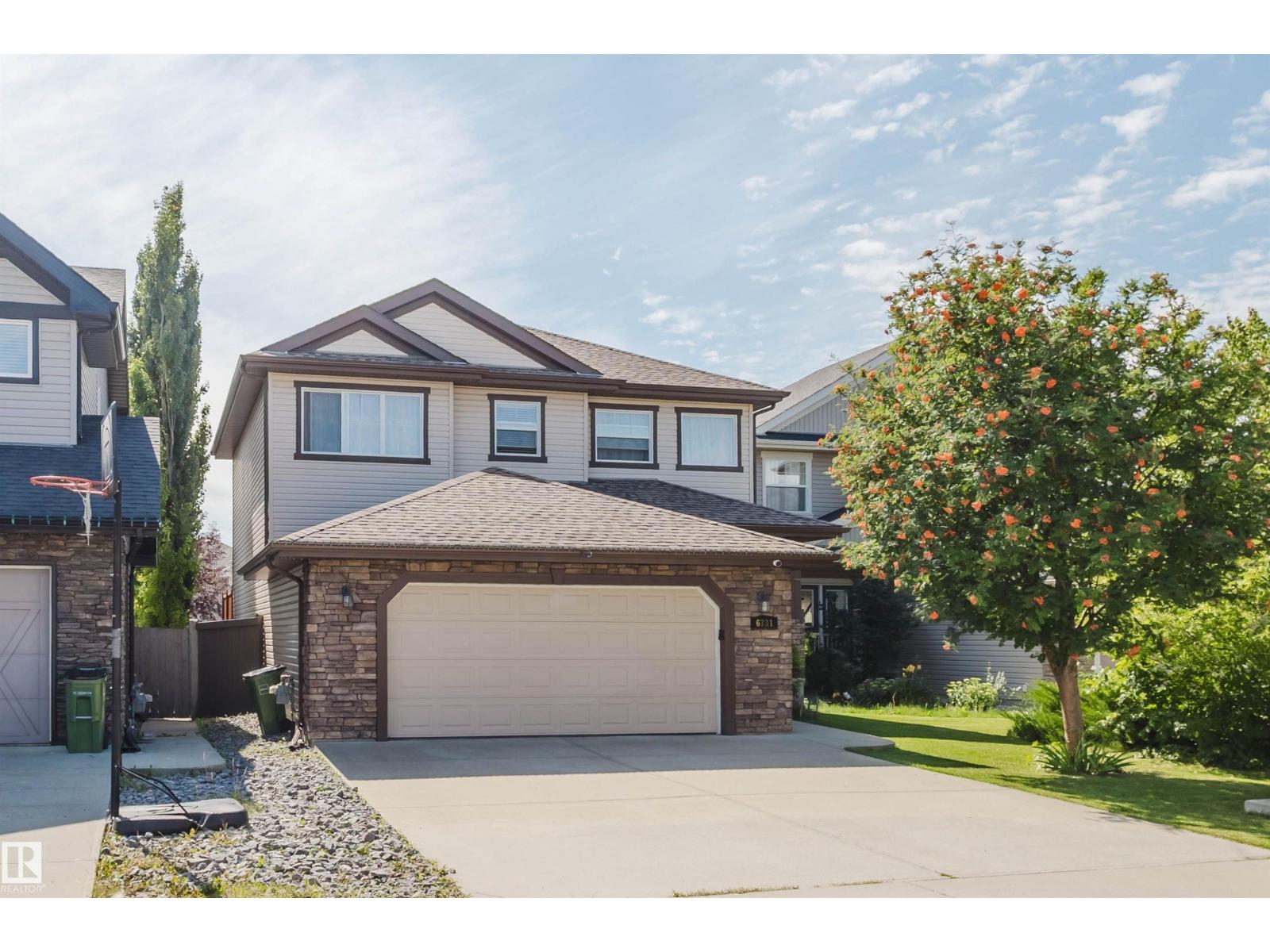 6731 Speaker Pl Nw, Edmonton, Alberta  T6R 0N9 - Photo 2 - E4460606