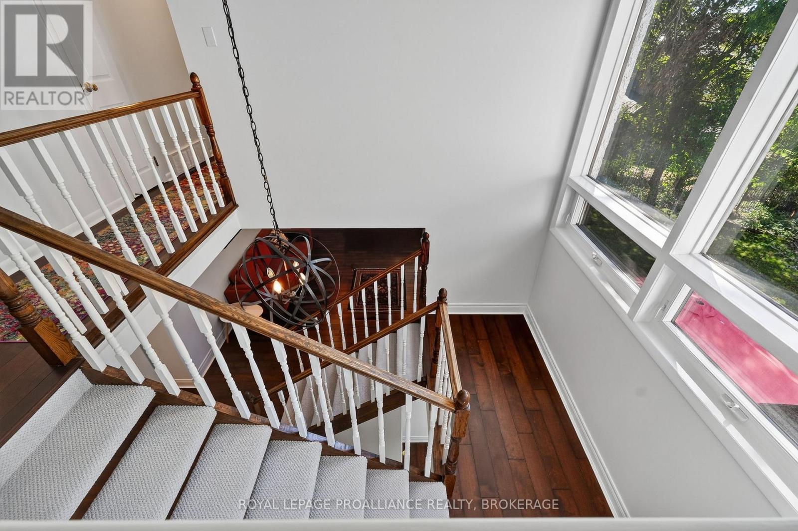 202 Alwington Place, Kingston, Ontario  K7L 4P8 - Photo 34 - X12442212