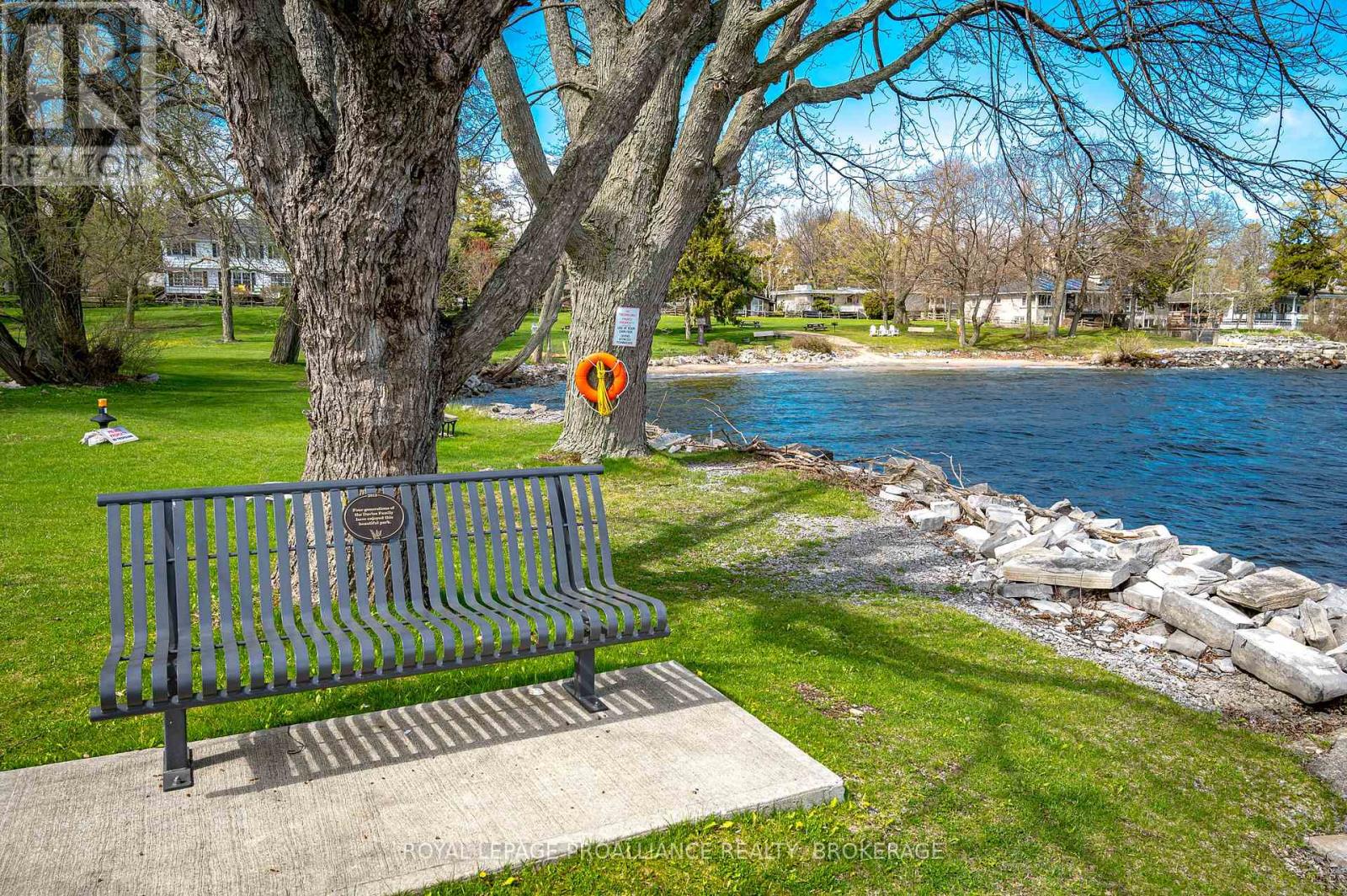202 Alwington Place, Kingston, Ontario  K7L 4P8 - Photo 49 - X12442212