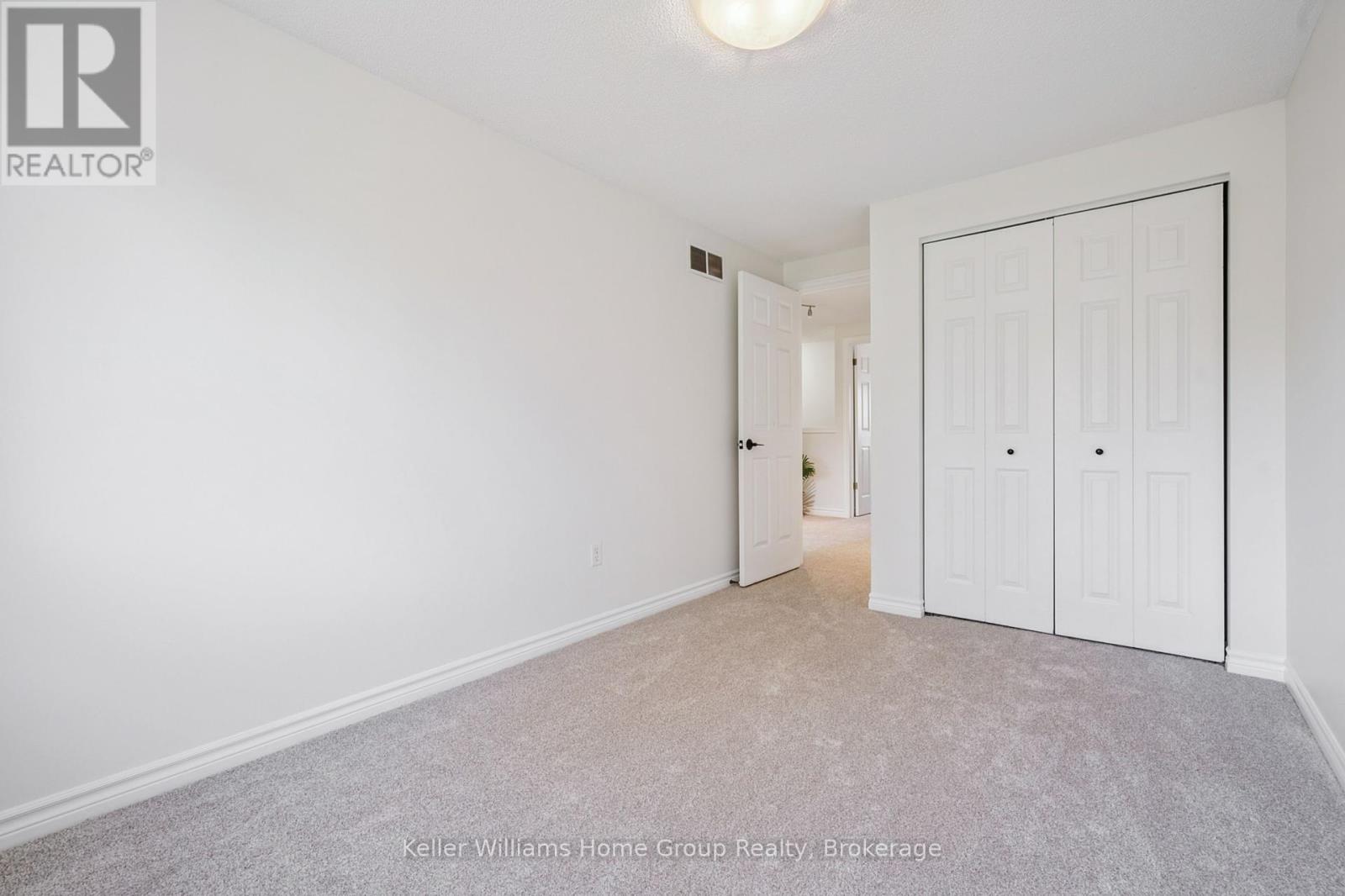 219 Terraview Crescent, Guelph, Ontario  N1G 5A9 - Photo 25 - X12442199