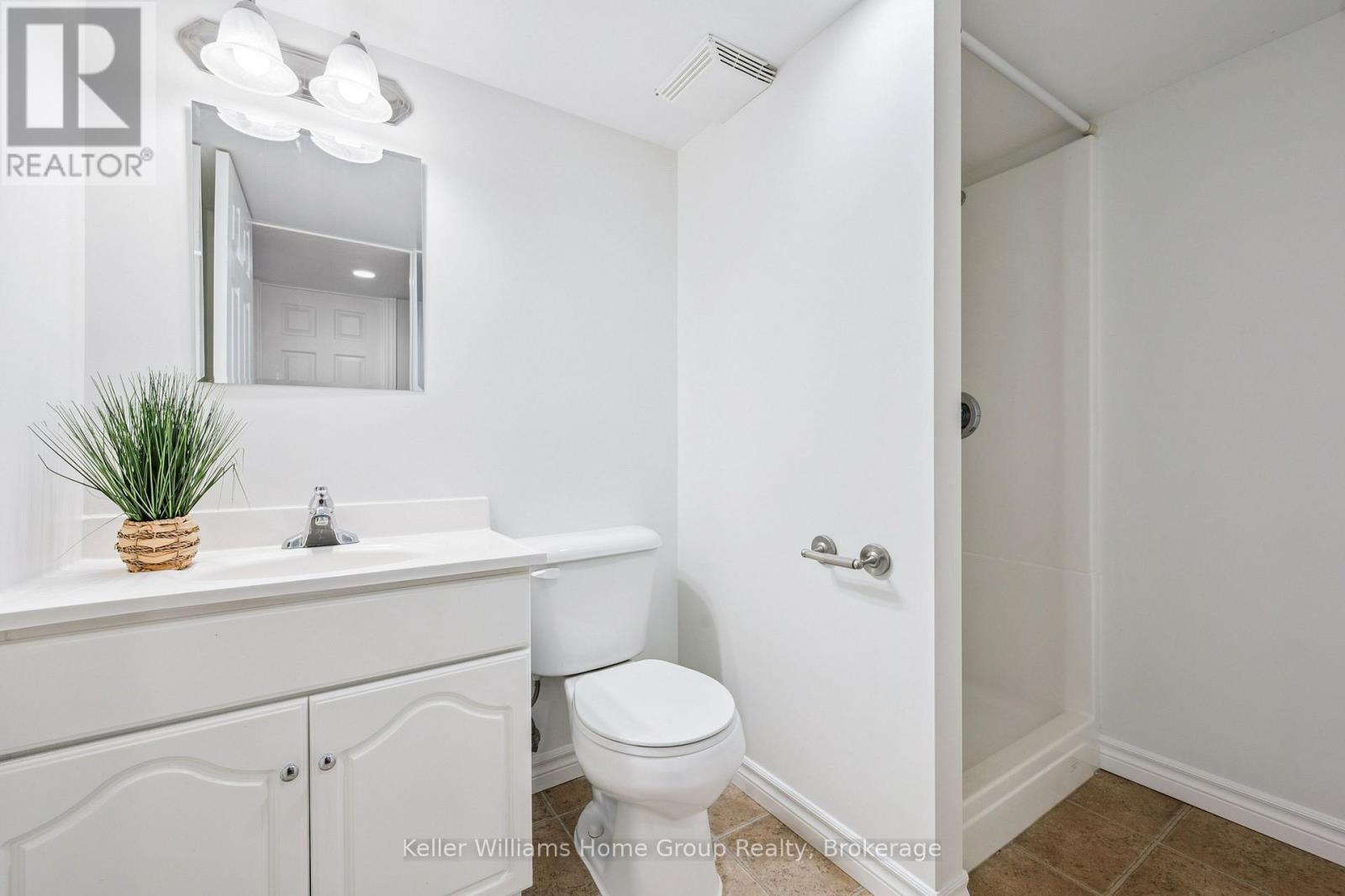 219 Terraview Crescent, Guelph, Ontario  N1G 5A9 - Photo 30 - X12442199