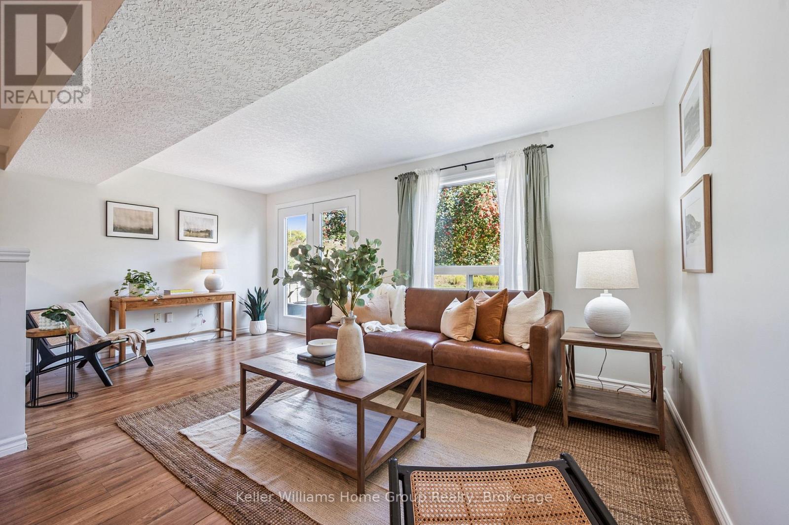 219 Terraview Crescent, Guelph, Ontario  N1G 5A9 - Photo 8 - X12442199
