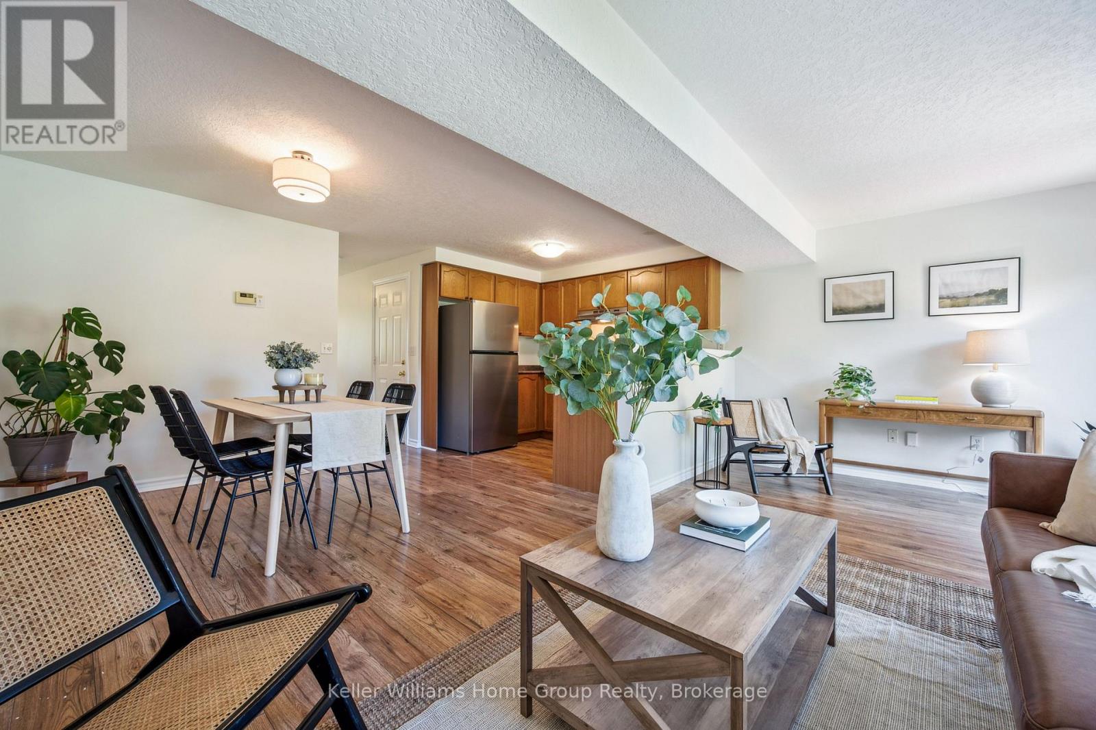 219 Terraview Crescent, Guelph, Ontario  N1G 5A9 - Photo 9 - X12442199