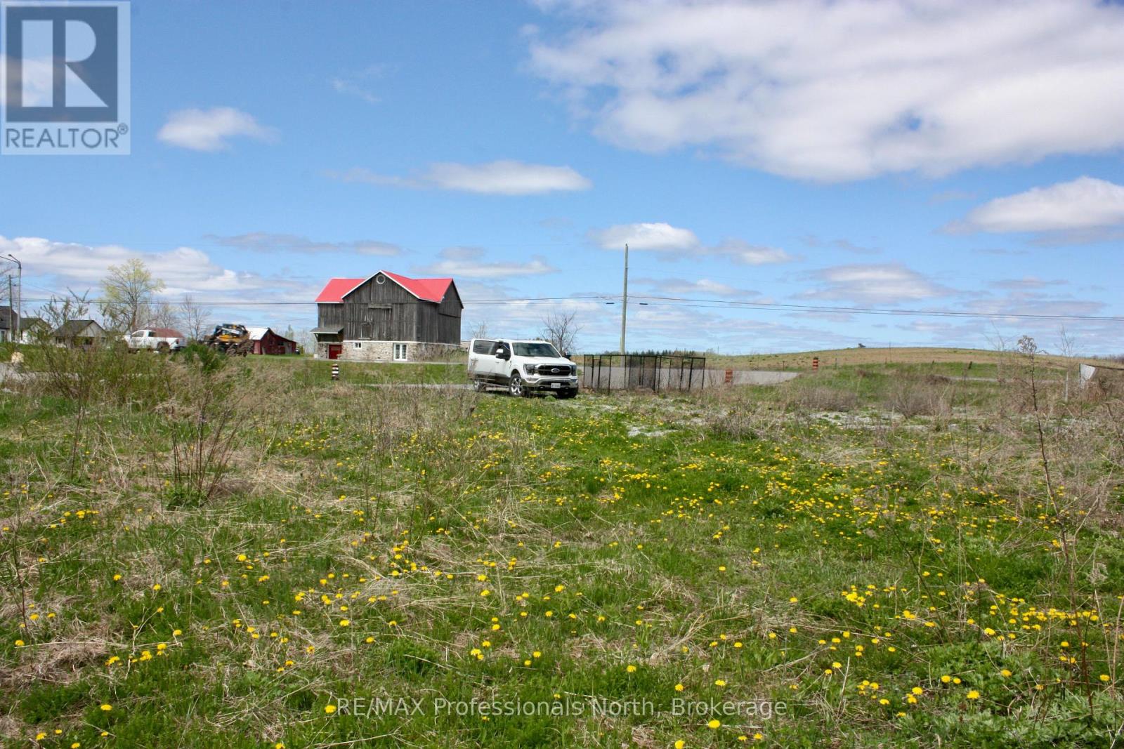 1411 8th Line, Selwyn, Ontario  K0L 2H0 - Photo 6 - X12442253