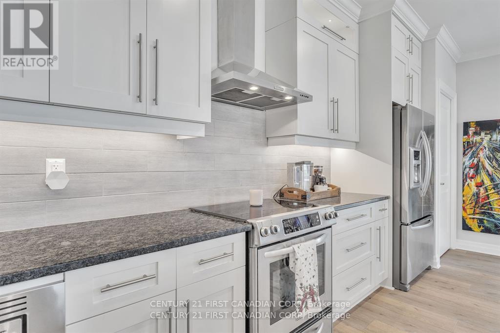 2701/2704 - 330 Ridout Street N, London East (East K), Ontario  N6A 0A7 - Photo 25 - X12442183