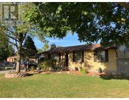 63 HAWKESBURY AVENUE