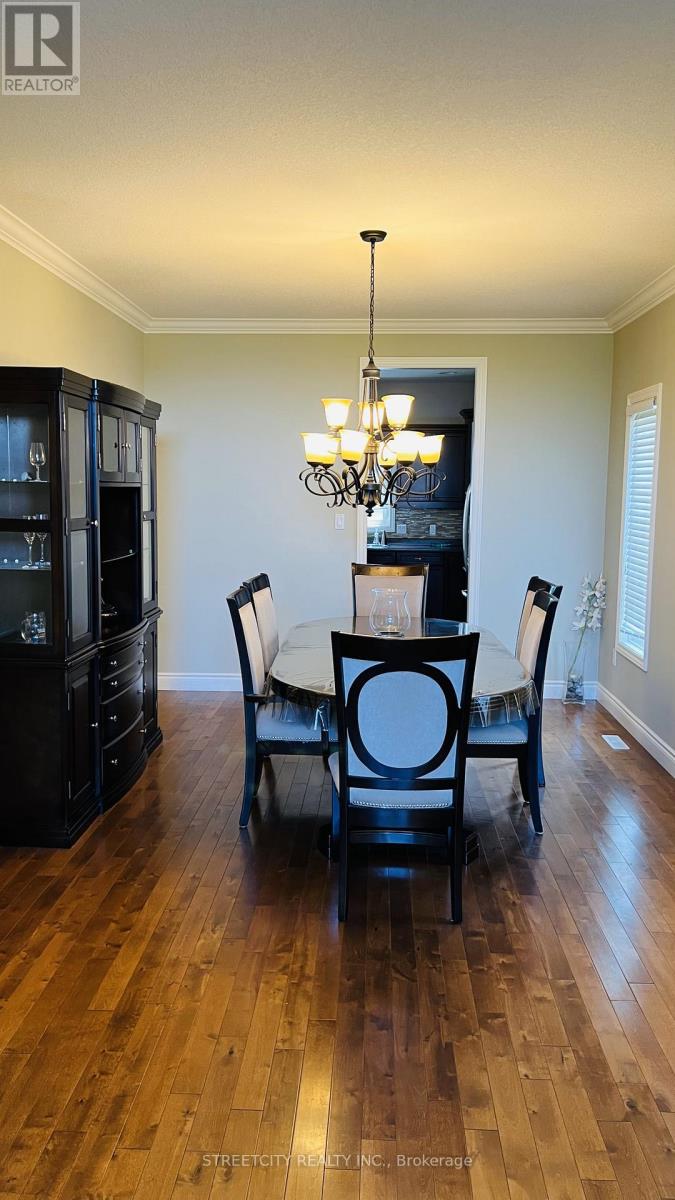 1465 Privet Place N, London North (North D), Ontario  N5X 0E7 - Photo 11 - X12442237