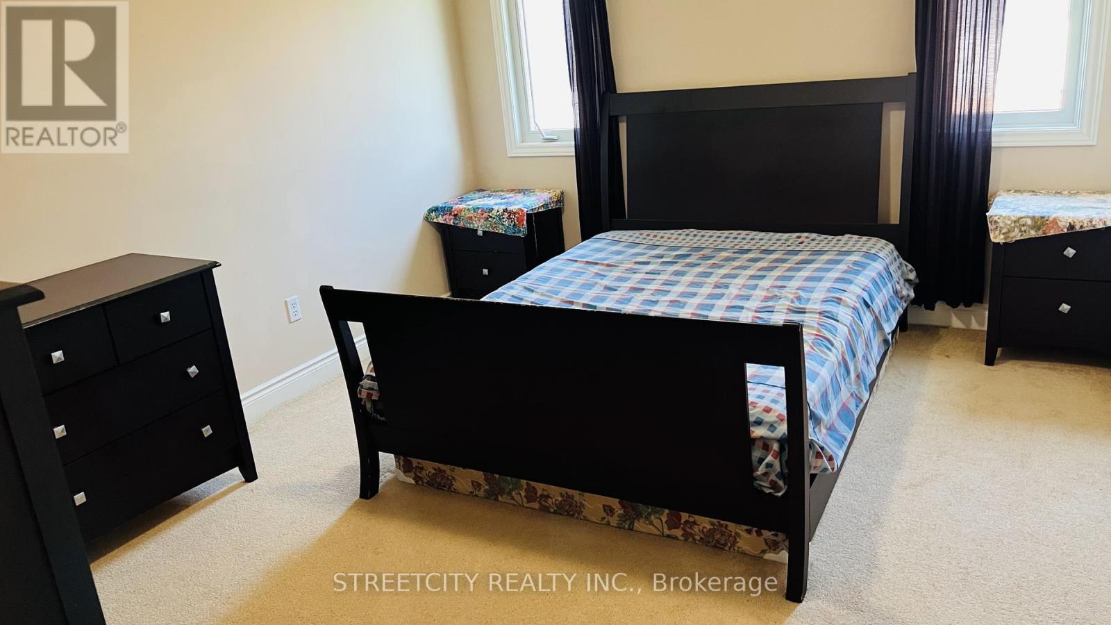 1465 Privet Place N, London North (North D), Ontario  N5X 0E7 - Photo 14 - X12442237
