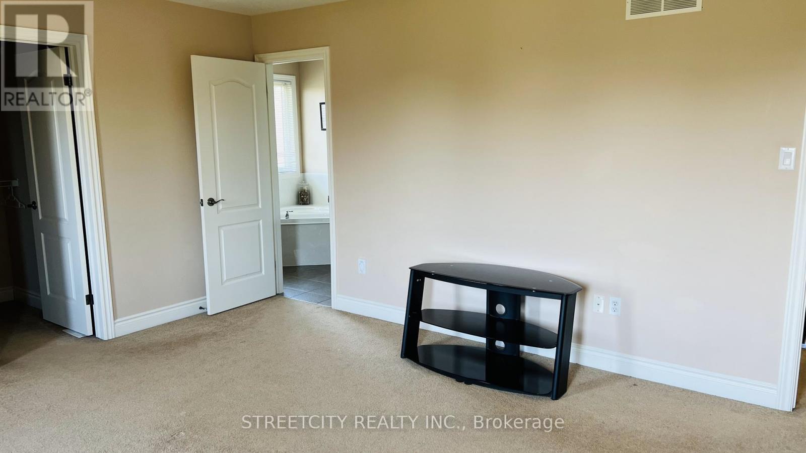 1465 Privet Place N, London North (North D), Ontario  N5X 0E7 - Photo 19 - X12442237