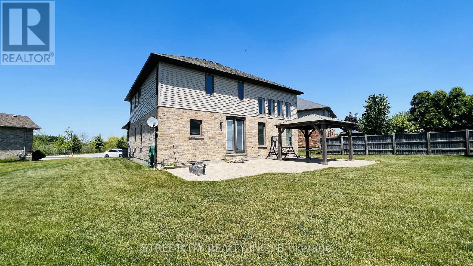 1465 Privet Place N, London North (North D), Ontario  N5X 0E7 - Photo 32 - X12442237