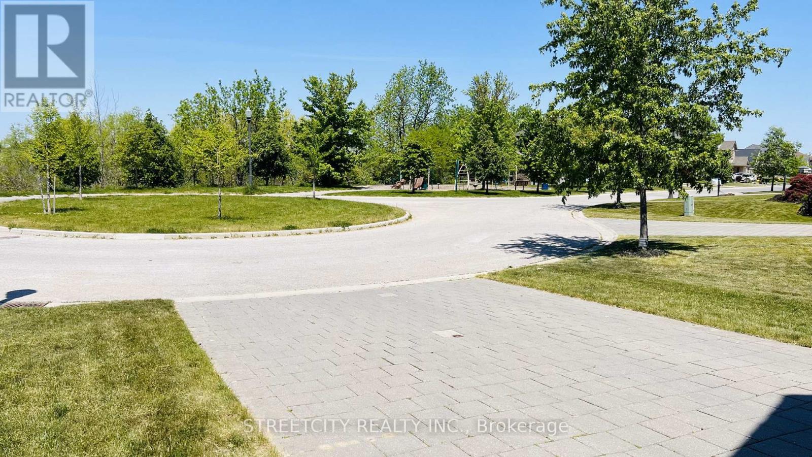 1465 Privet Place N, London North (North D), Ontario  N5X 0E7 - Photo 33 - X12442237