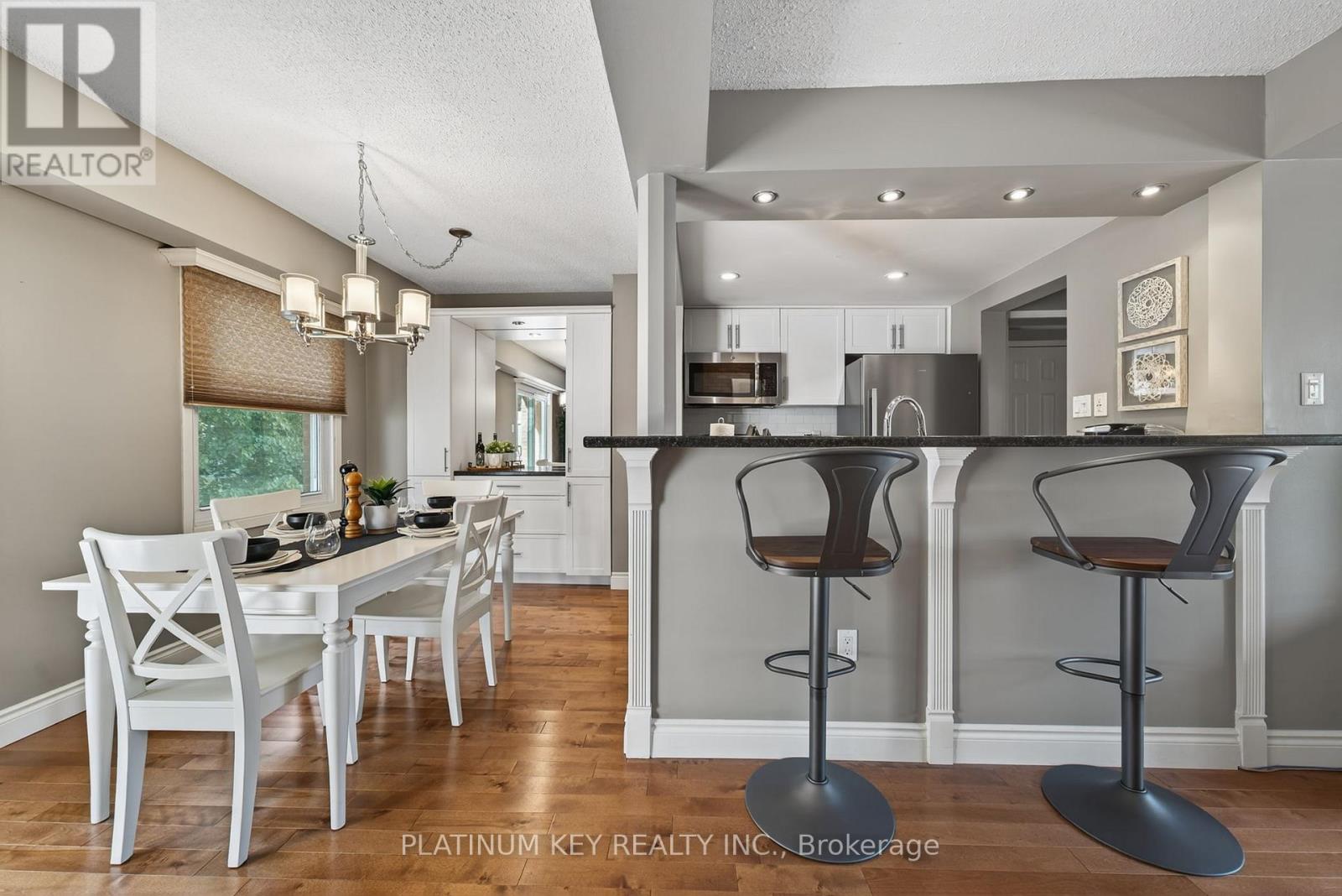 27 - 295 Wilkins Street, London South (South R), Ontario  N6C 5C1 - Photo 10 - X12442238