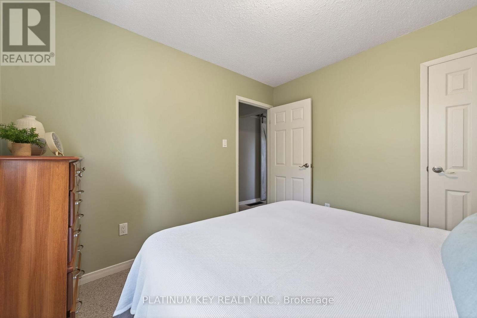 27 - 295 Wilkins Street, London South (South R), Ontario  N6C 5C1 - Photo 21 - X12442238