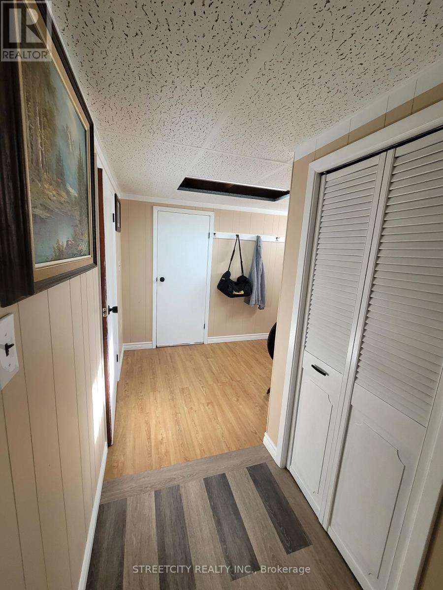 156 Maple Street, West Elgin (Rodney), Ontario  N0L 2C0 - Photo 18 - X12442240