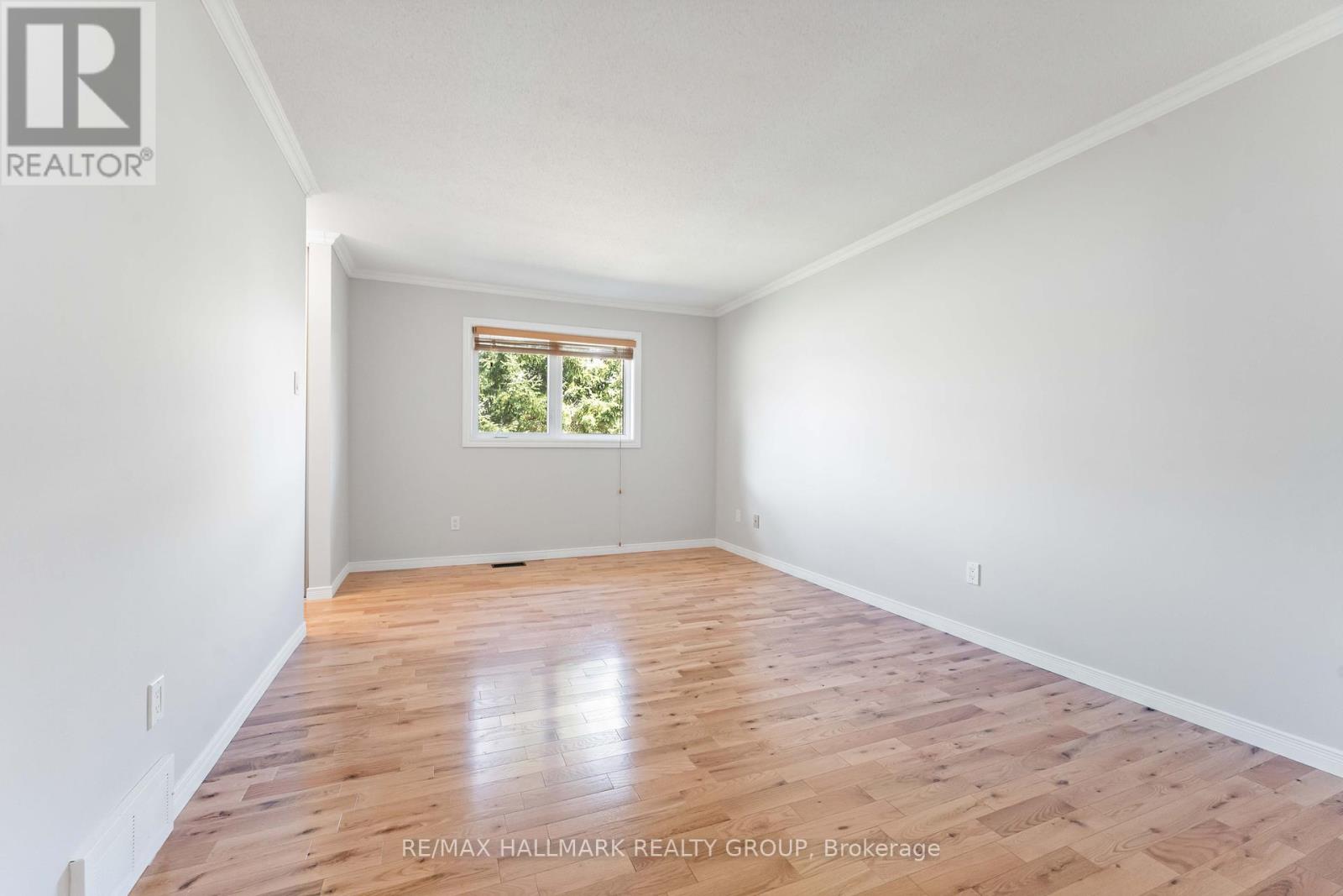 647 Apollo Way, Ottawa, Ontario  K4A 1T2 - Photo 23 - X12442198