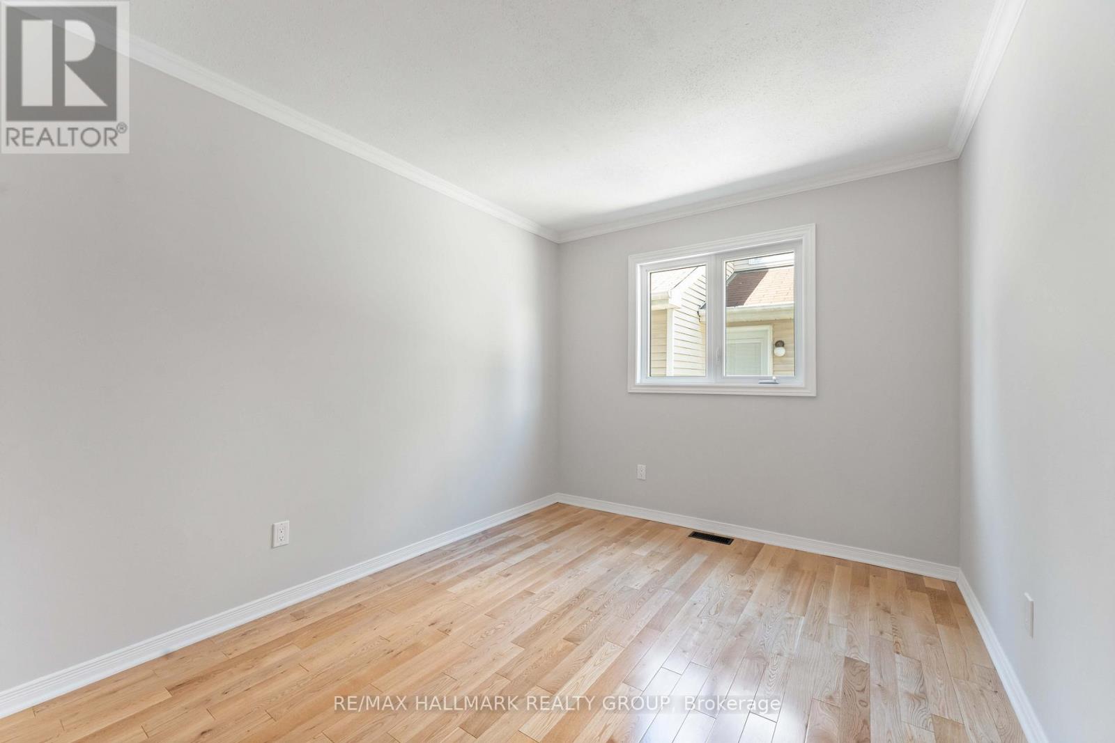 647 Apollo Way, Ottawa, Ontario  K4A 1T2 - Photo 29 - X12442198