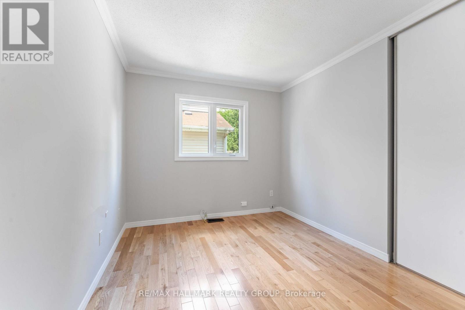647 Apollo Way, Ottawa, Ontario  K4A 1T2 - Photo 31 - X12442198
