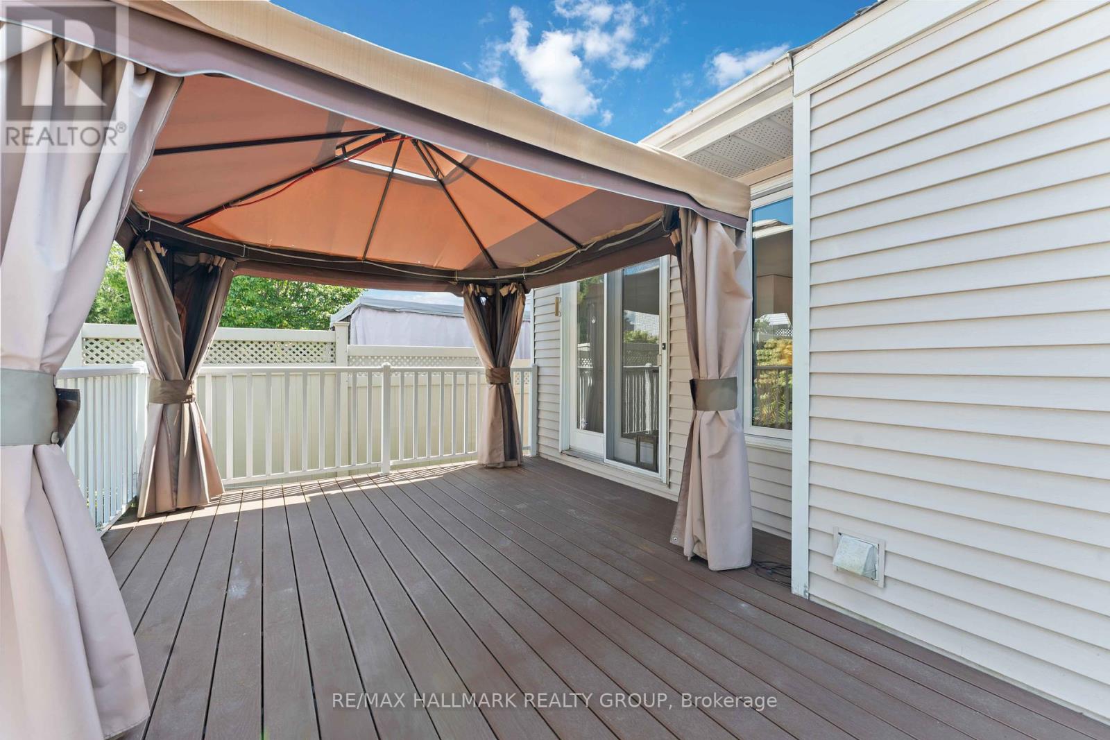 647 Apollo Way, Ottawa, Ontario  K4A 1T2 - Photo 43 - X12442198