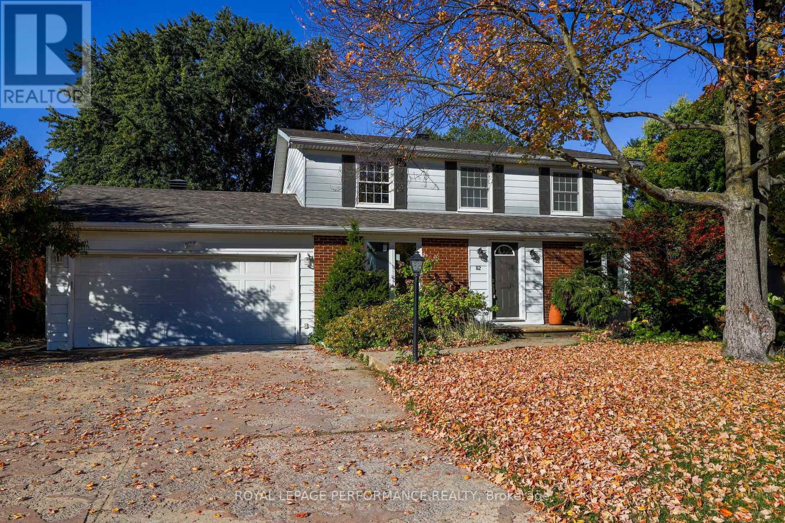 82 Queensline Drive, Ottawa, Ontario  K2H 7J5 - Photo 1 - X12442209