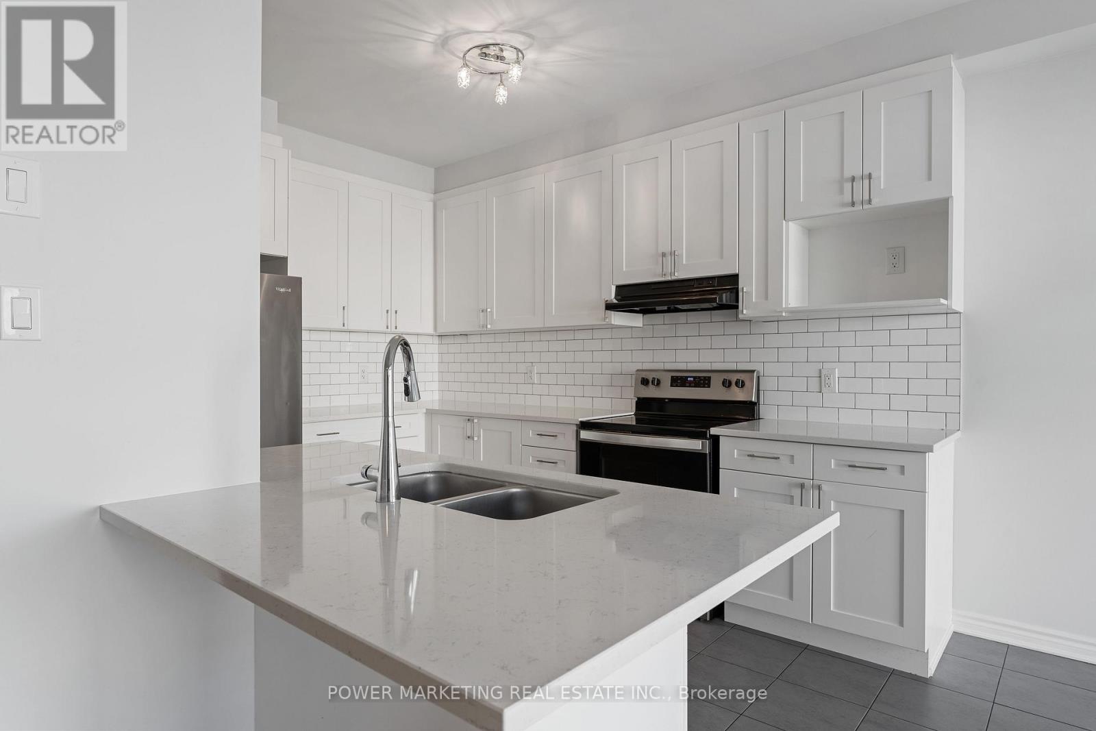 527 Catleaf Row, Ottawa, Ontario  K4A 5J2 - Photo 11 - X12442220