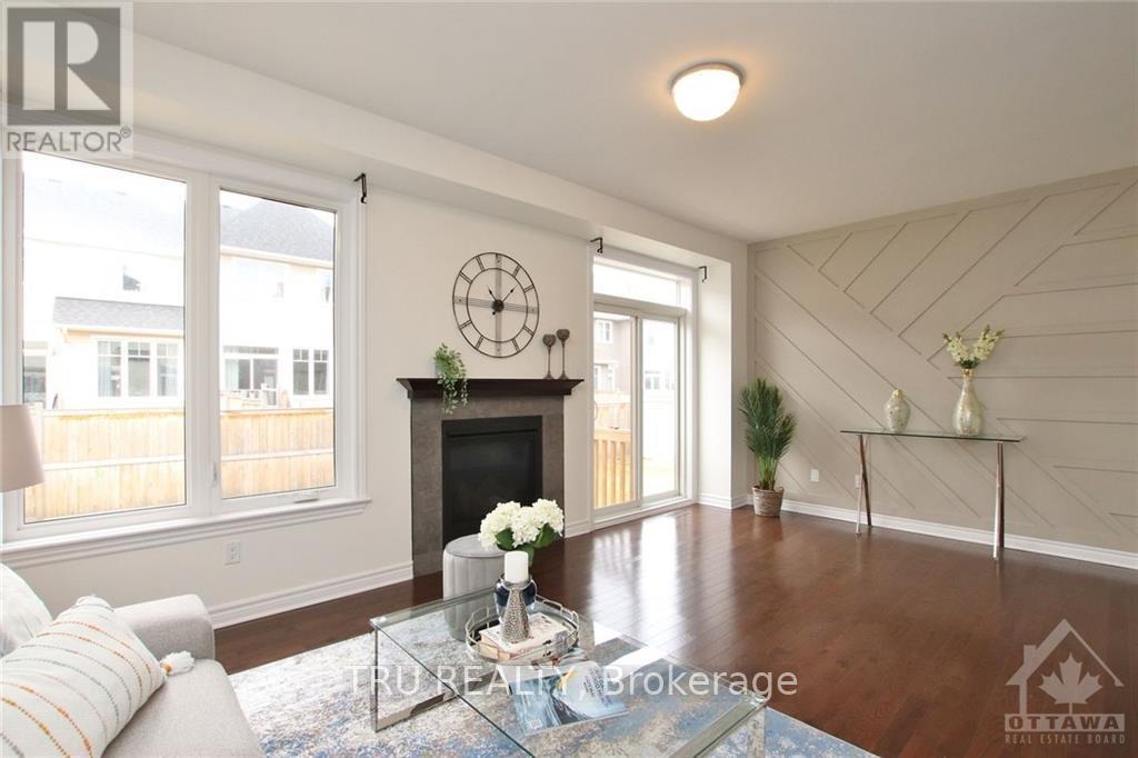23 Merrill Street, Ottawa, Ontario  K2S 2J8 - Photo 10 - X12442234