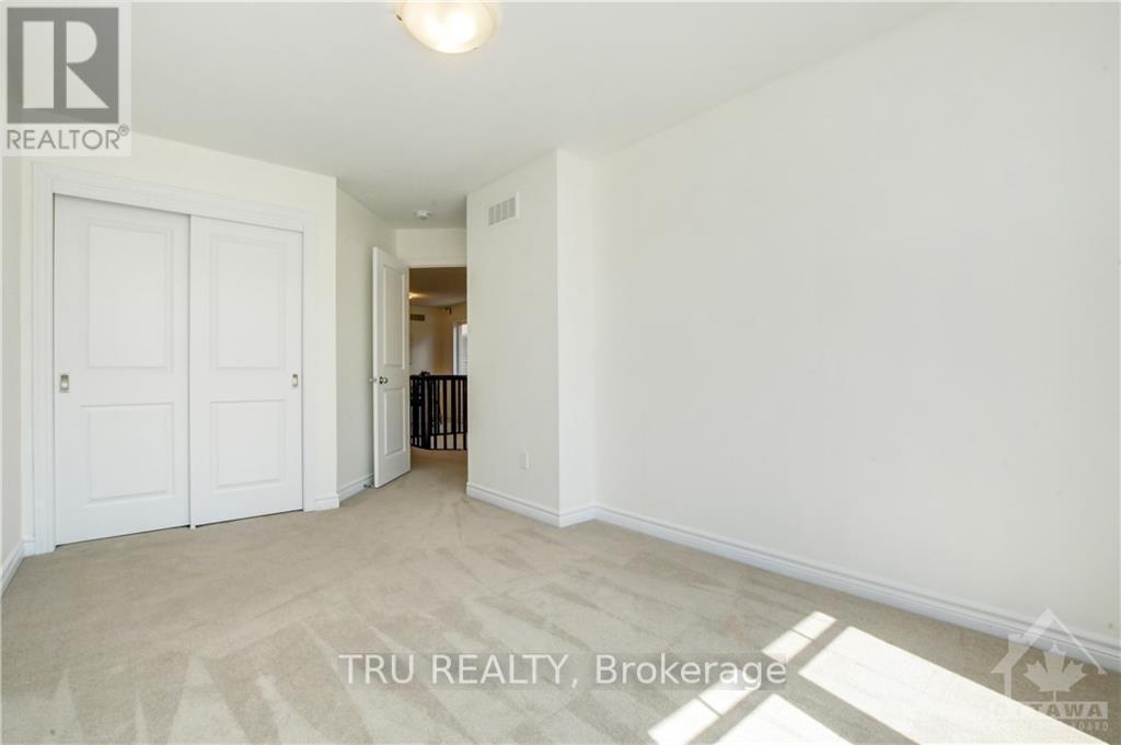 23 Merrill Street, Ottawa, Ontario  K2S 2J8 - Photo 14 - X12442234