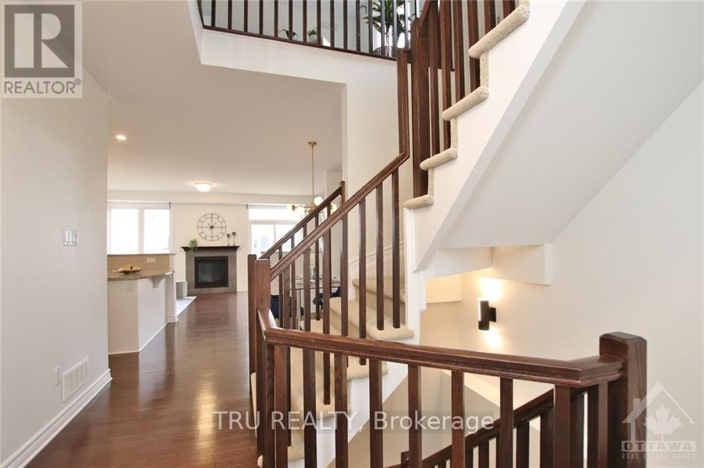 23 Merrill Street, Ottawa, Ontario  K2S 2J8 - Photo 2 - X12442234