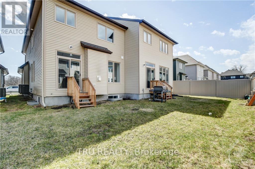 23 Merrill Street, Ottawa, Ontario  K2S 2J8 - Photo 27 - X12442234
