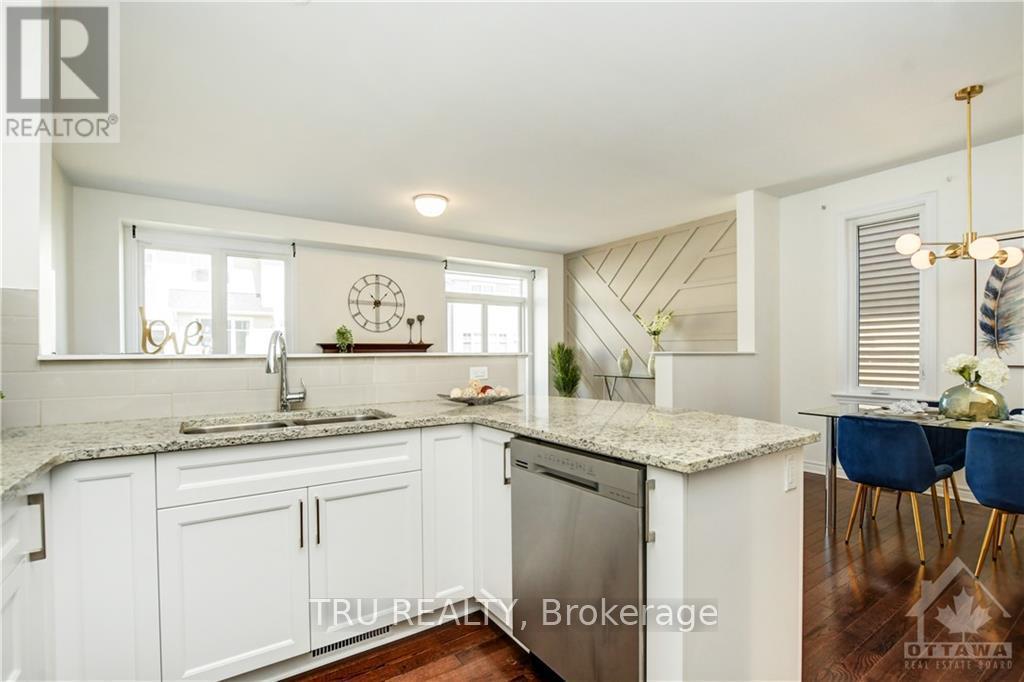 23 Merrill Street, Ottawa, Ontario  K2S 2J8 - Photo 6 - X12442234
