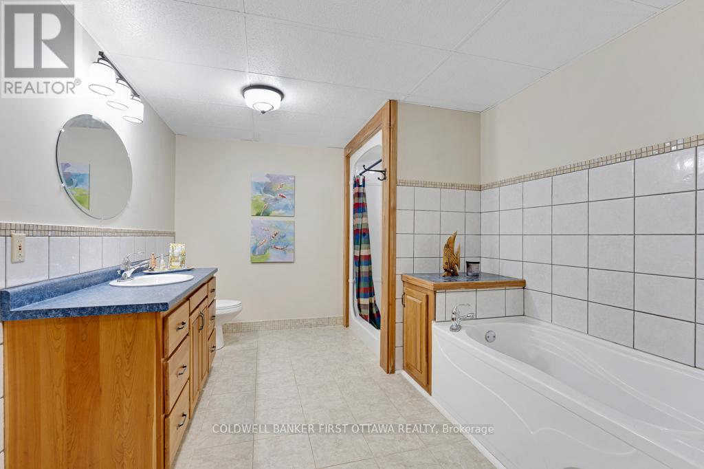139 Sheil Drive, Drummond/north Elmsley, Ontario  K7H 0G7 - Photo 29 - X12442256