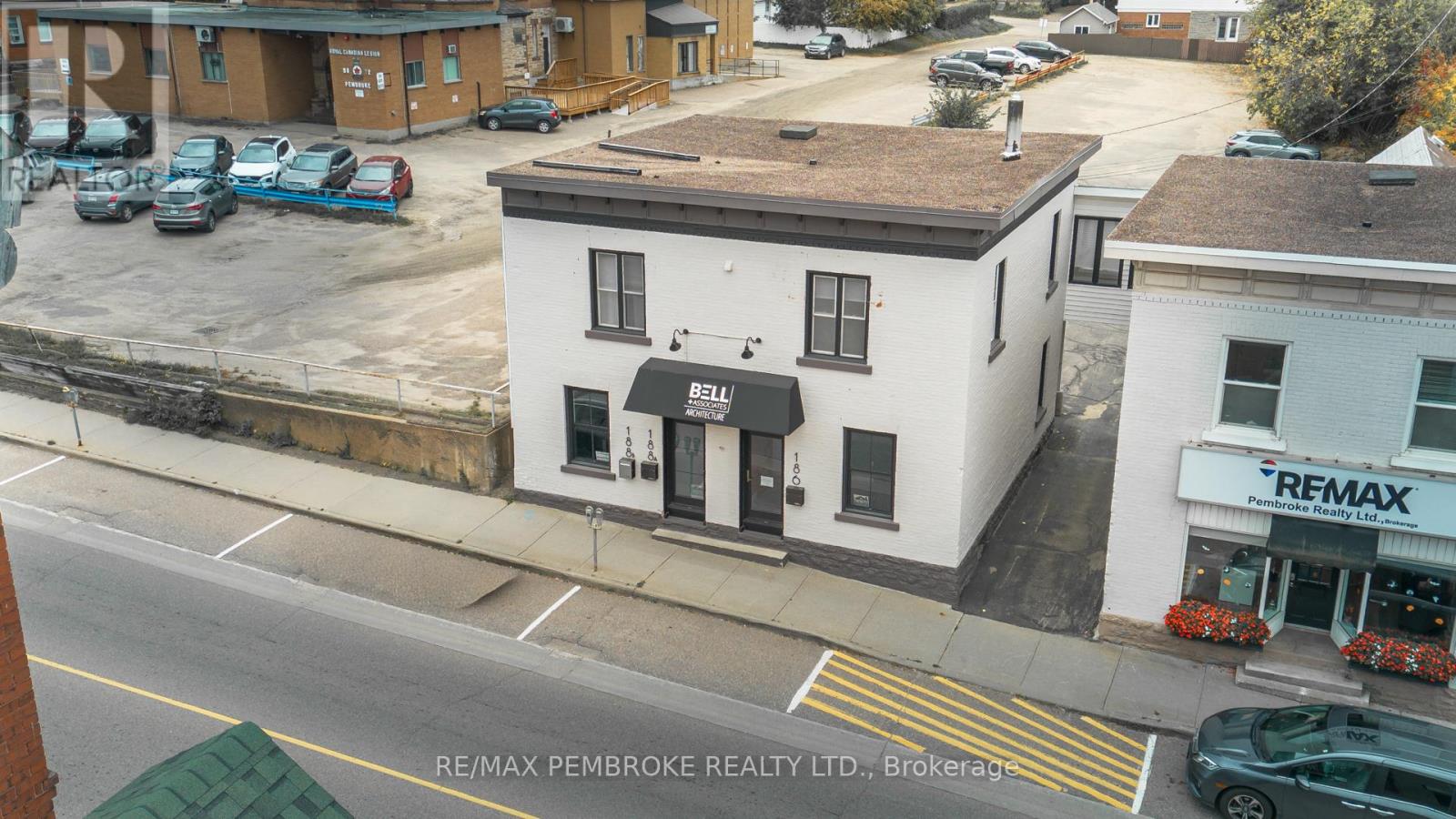 186 PEMBROKE STREET E, Pembroke, Ontario