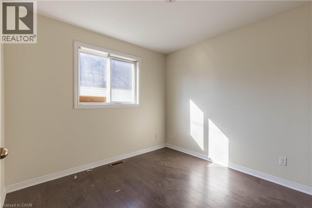 138 Carlton Street, St. Catharines, Ontario  L2R 7S6 - Photo 14 - 40776097
