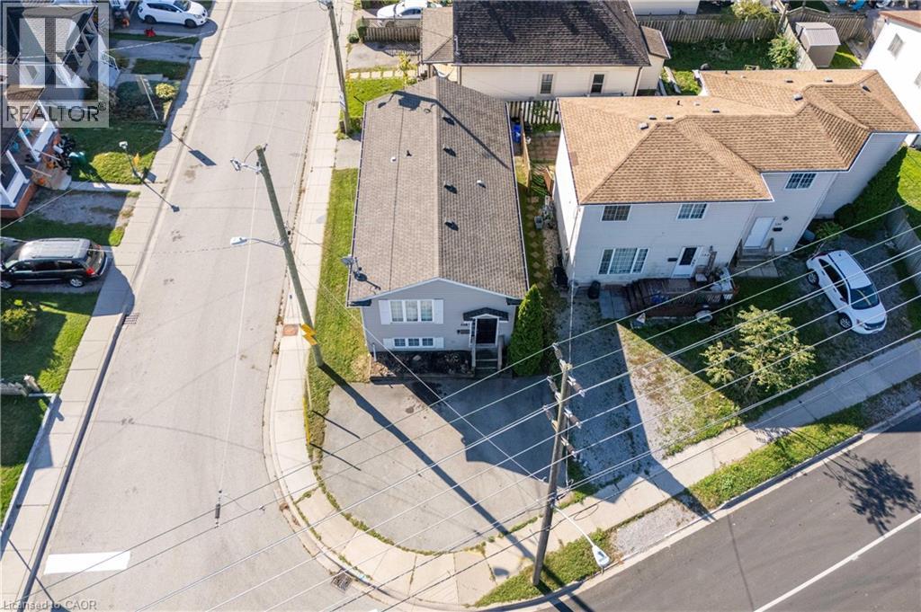 138 Carlton Street, St. Catharines, Ontario  L2R 7S6 - Photo 16 - 40776097