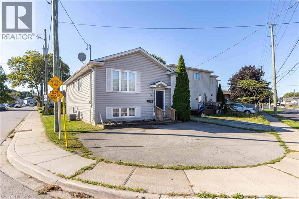 138 Carlton Street, St. Catharines, Ontario  L2R 7S6 - Photo 2 - 40776097