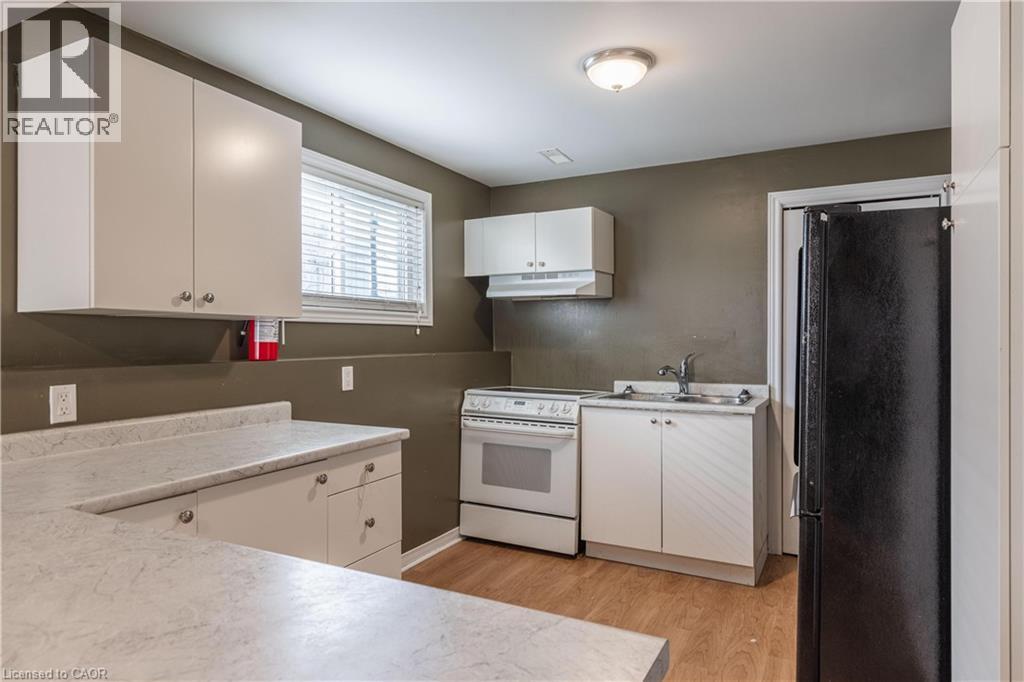 138 Carlton Street, St. Catharines, Ontario  L2R 7S6 - Photo 6 - 40776097