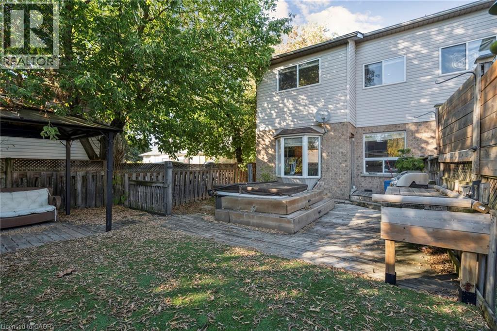 27 Pettit Street, Stoney Creek, Ontario  L8E 5V7 - Photo 38 - 40775859