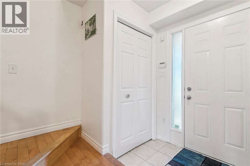 27 Pettit Street, Stoney Creek, Ontario  L8E 5V7 - Photo 7 - 40775859