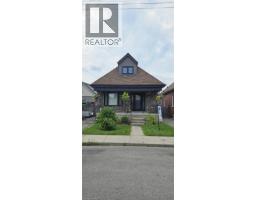 65 TUXEDO Avenue N, Hamilton, Ontario