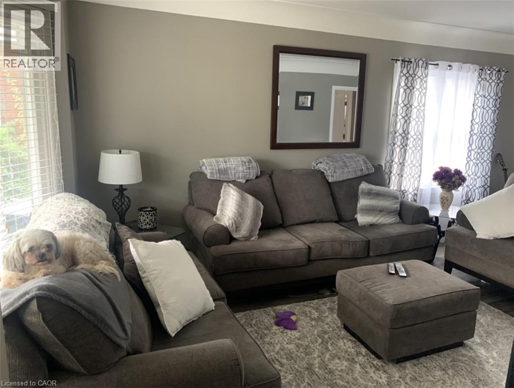 65 Tuxedo Avenue N, Hamilton, Ontario  L8H 4P6 - Photo 4 - 40765494
