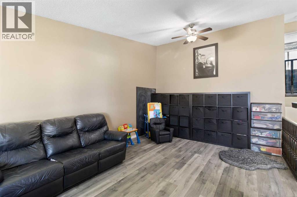 79 Templegreen Drive Ne, Calgary, Alberta  T1Y 4Z1 - Photo 6 - A2249633