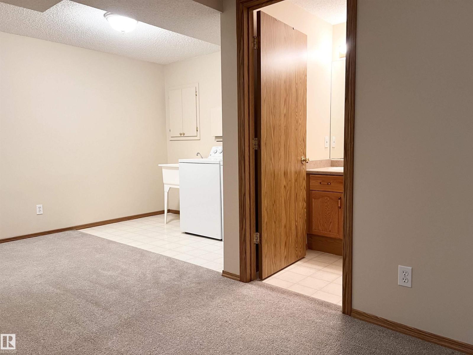 #19 10909 106 St Nw Nw, Edmonton, Alberta  T5H 4M7 - Photo 38 - E4460608
