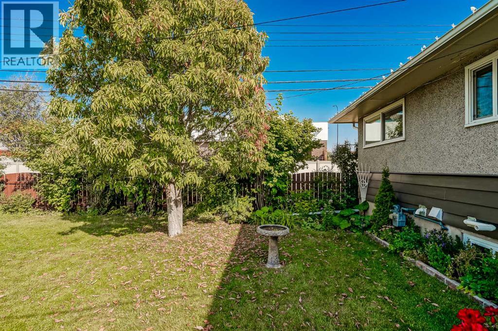 1813 38 Street Se, Calgary, Alberta  T2B 0Z4 - Photo 18 - A2259946
