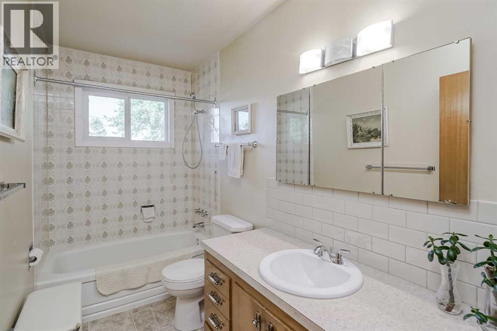1819 38 Street Se, Calgary, Alberta  T2B 0Z4 - Photo 14 - A2259947